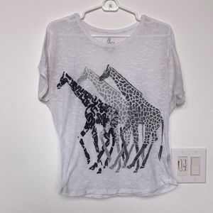 Giraffe shirt